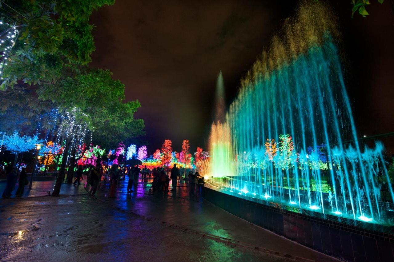 Sinar Rasa Homestay At I-Soho, I-City ชาห์อาลัม ภายนอก รูปภาพ Fountain of Wishes